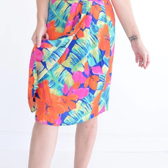 Vintage Norton McKaughton  Floral Mini Skirt Size 12 - Picture 3 of 12